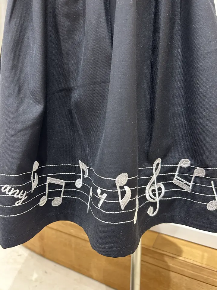 ANY 岡田 コーディネート画像