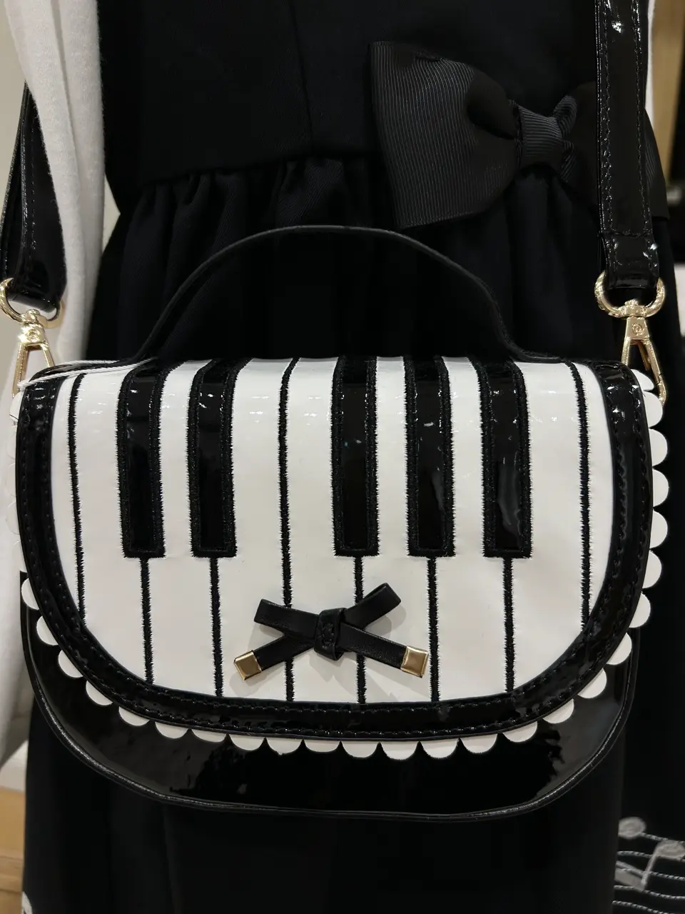 ANY 岡田 コーディネート画像