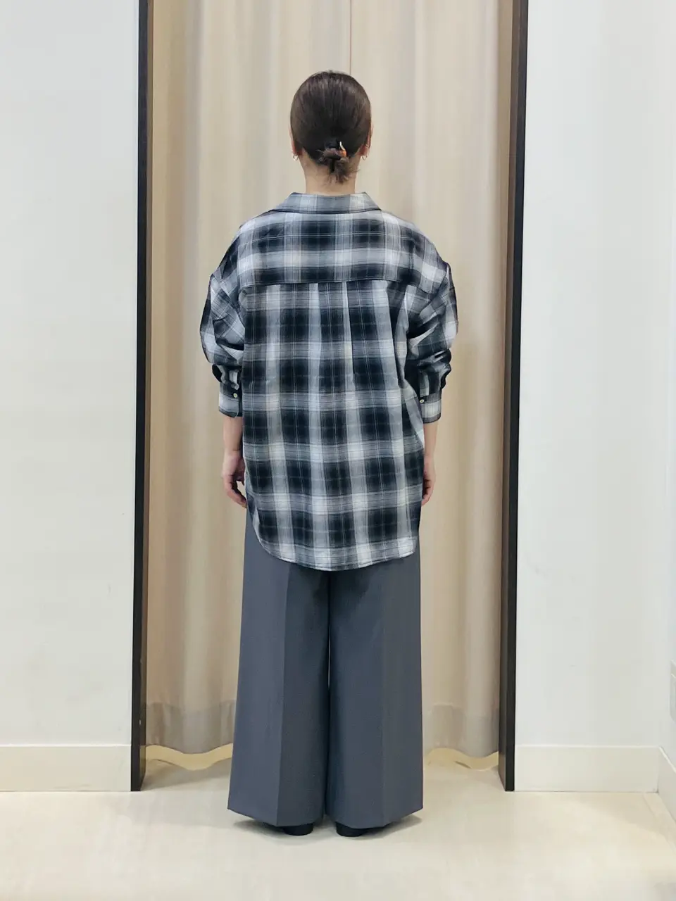 ANY 伊藤 コーディネート画像