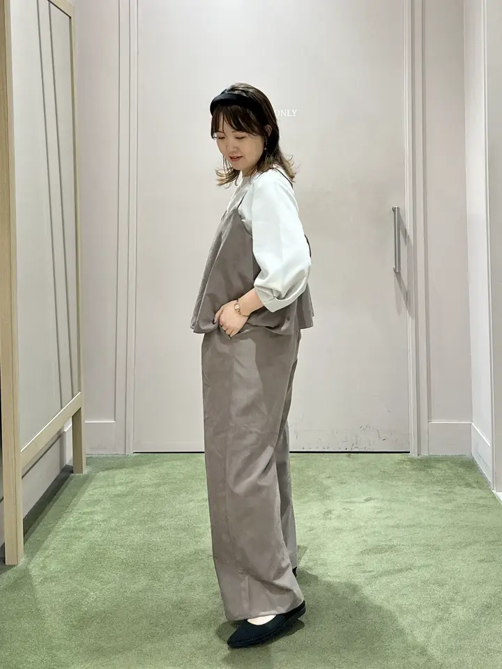 ANY フジコ コーディネート画像