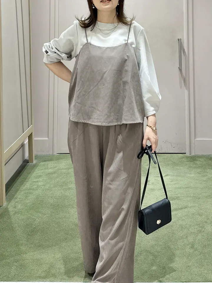 ANY フジコ コーディネート画像