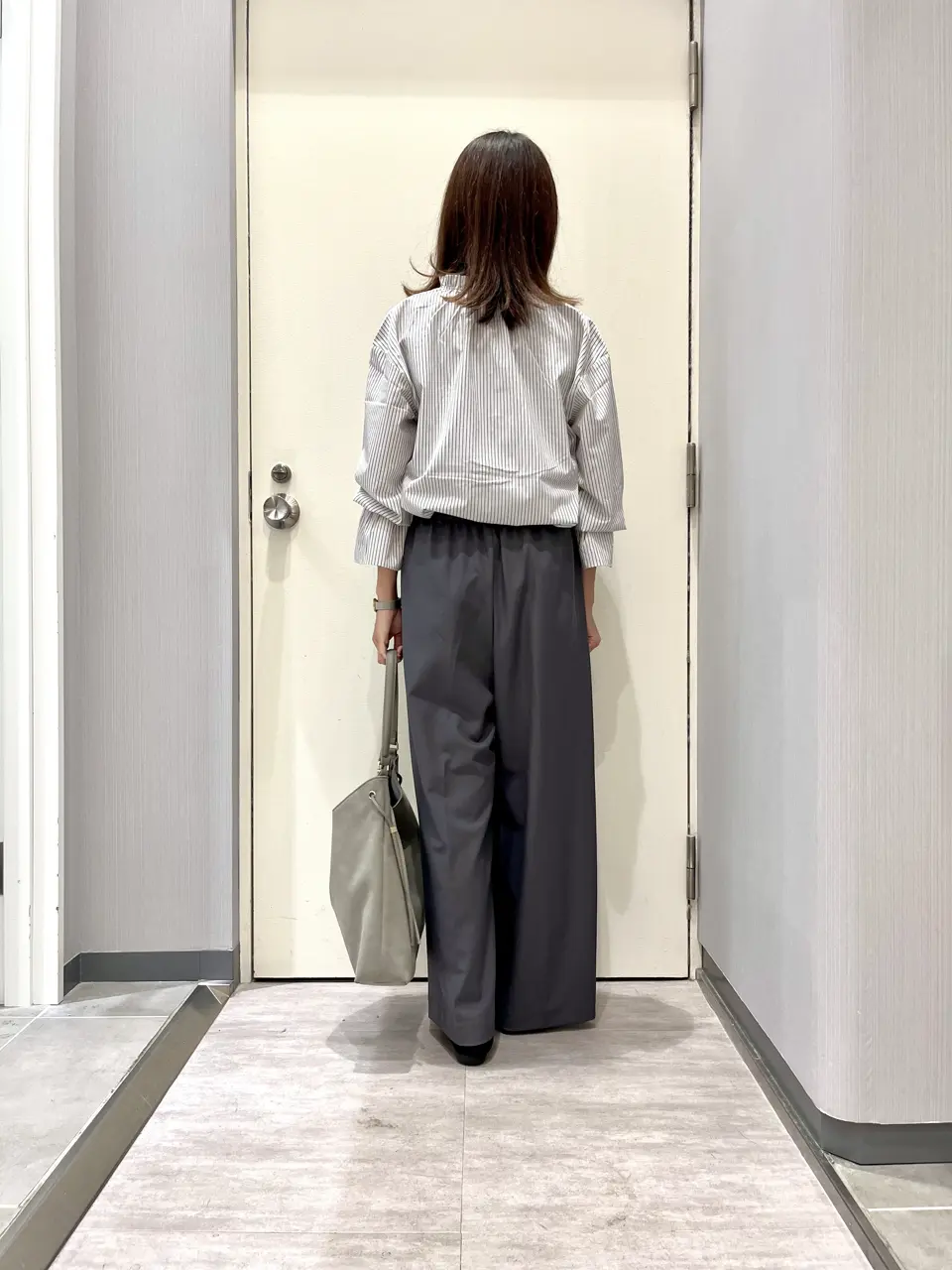 ANY 金井 コーディネート画像