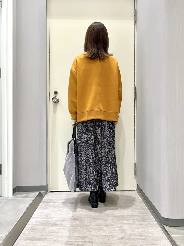 ANY 金井 コーディネート画像