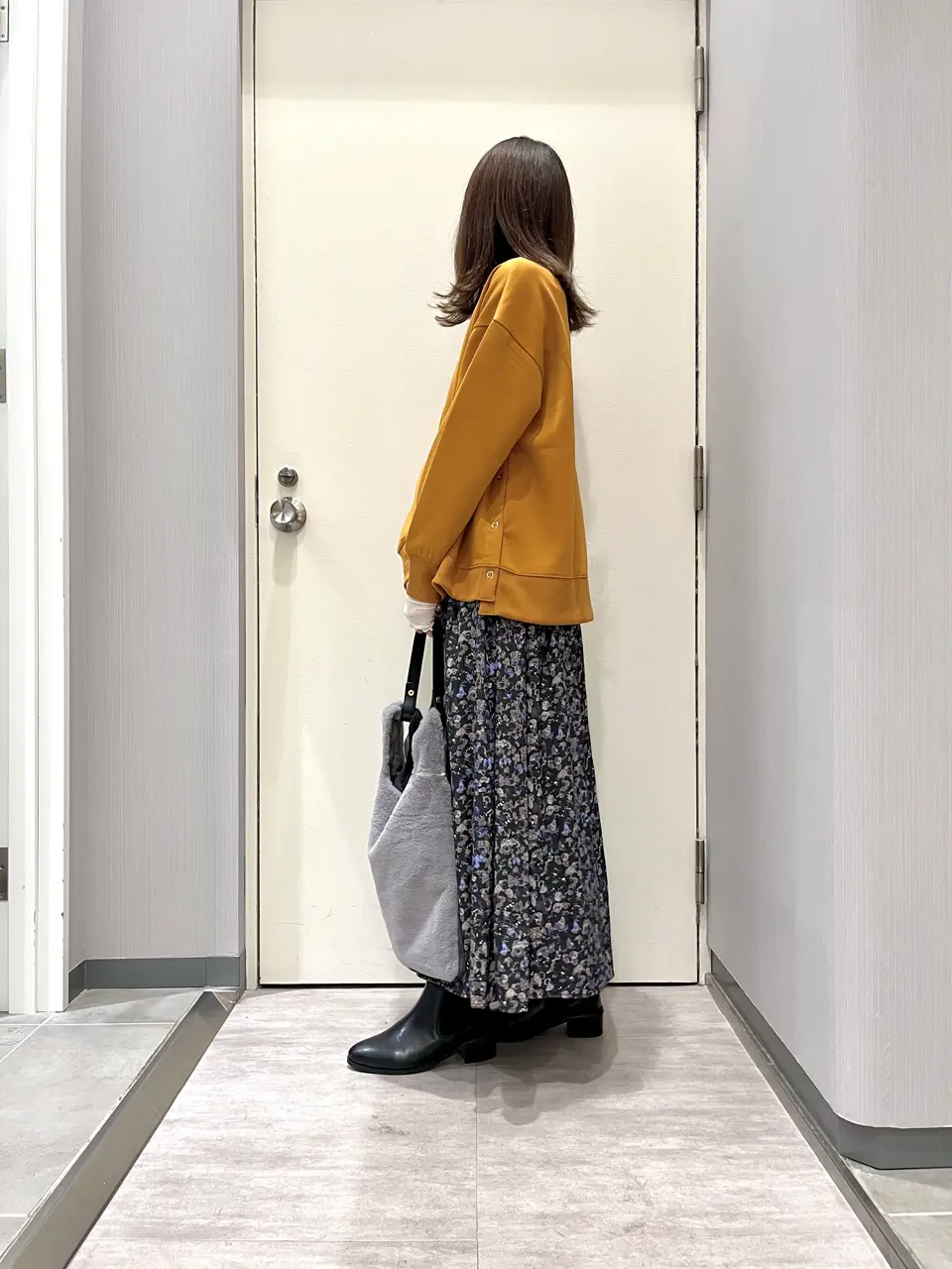 ANY 金井 コーディネート画像