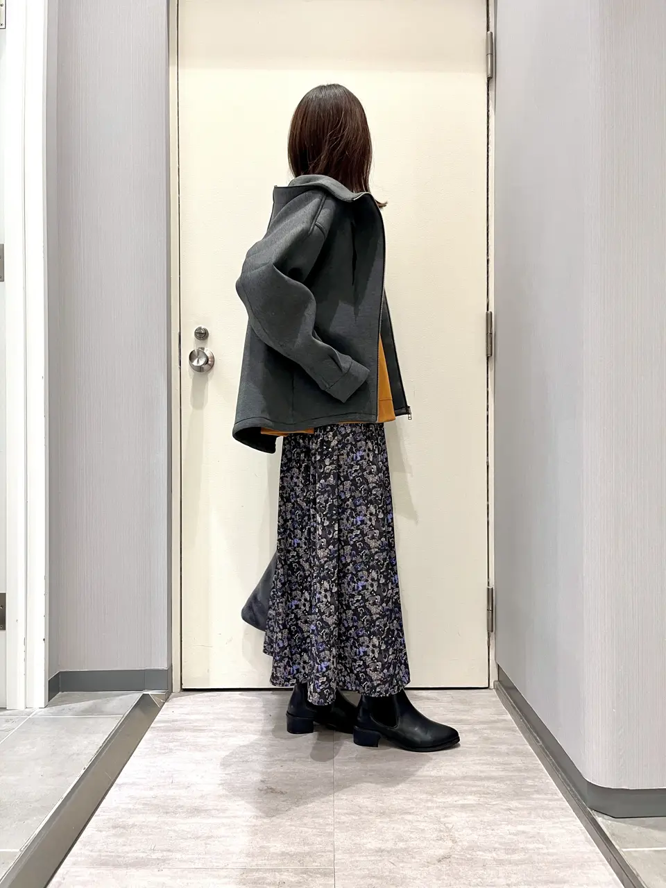 ANY 金井 コーディネート画像