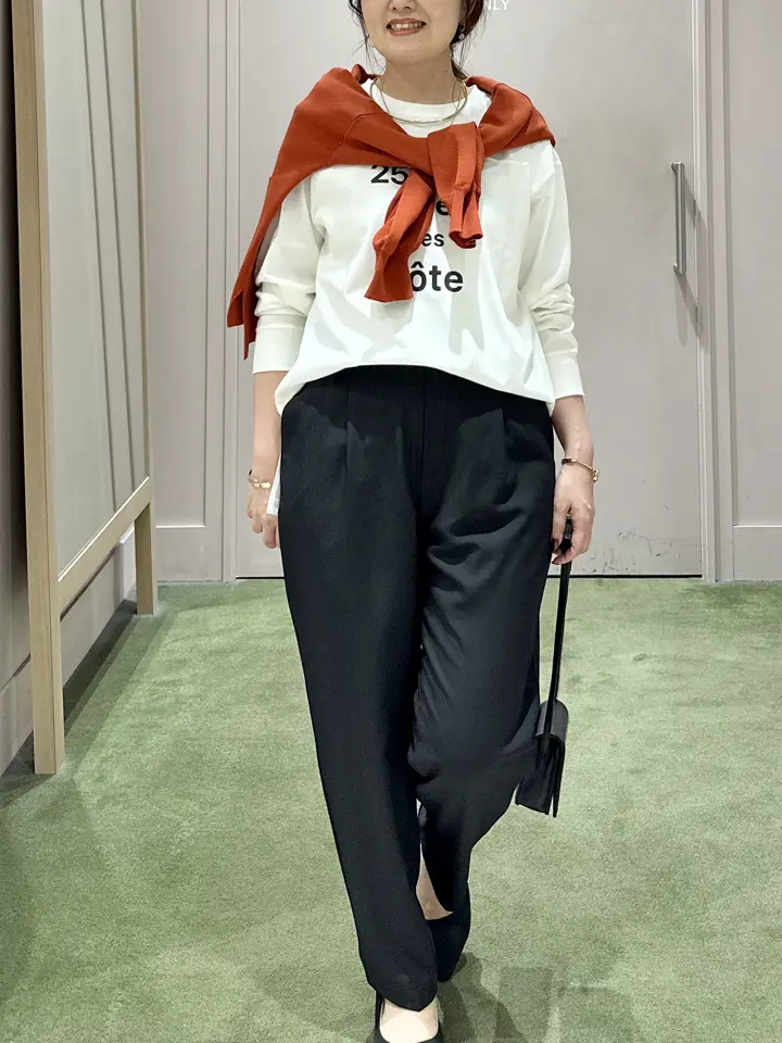 ANY フジコ コーディネート画像