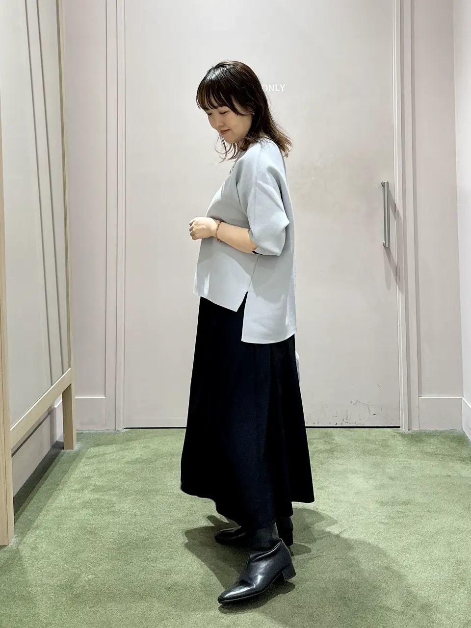 ANY フジコ コーディネート画像