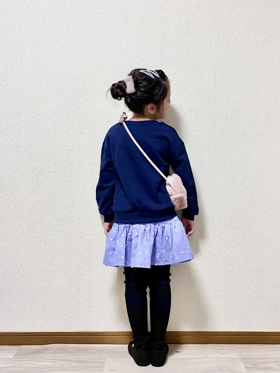 ANY MIKA コーディネート画像