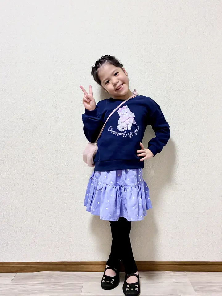 ANY MIKA コーディネート画像