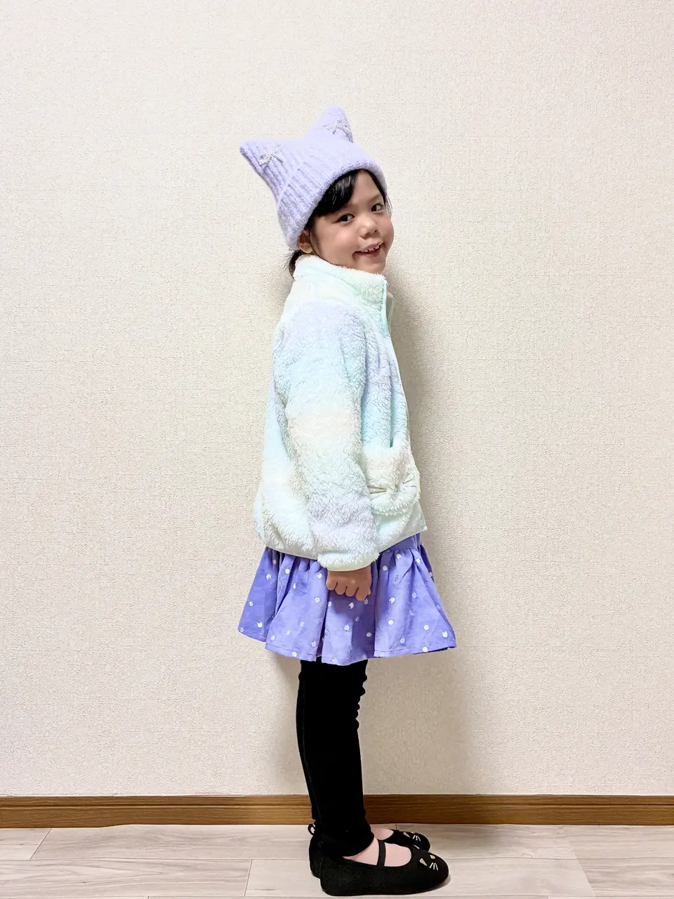 ANY MIKA コーディネート画像