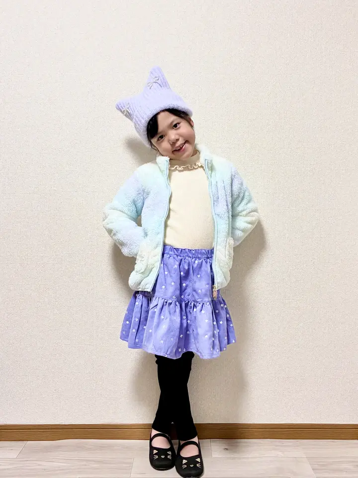 ANY MIKA コーディネート画像