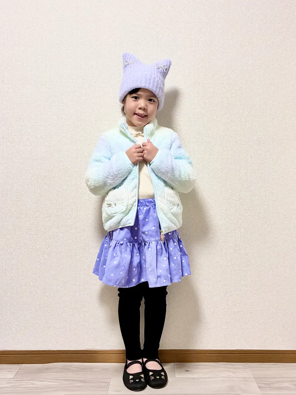 ANY MIKA コーディネート画像