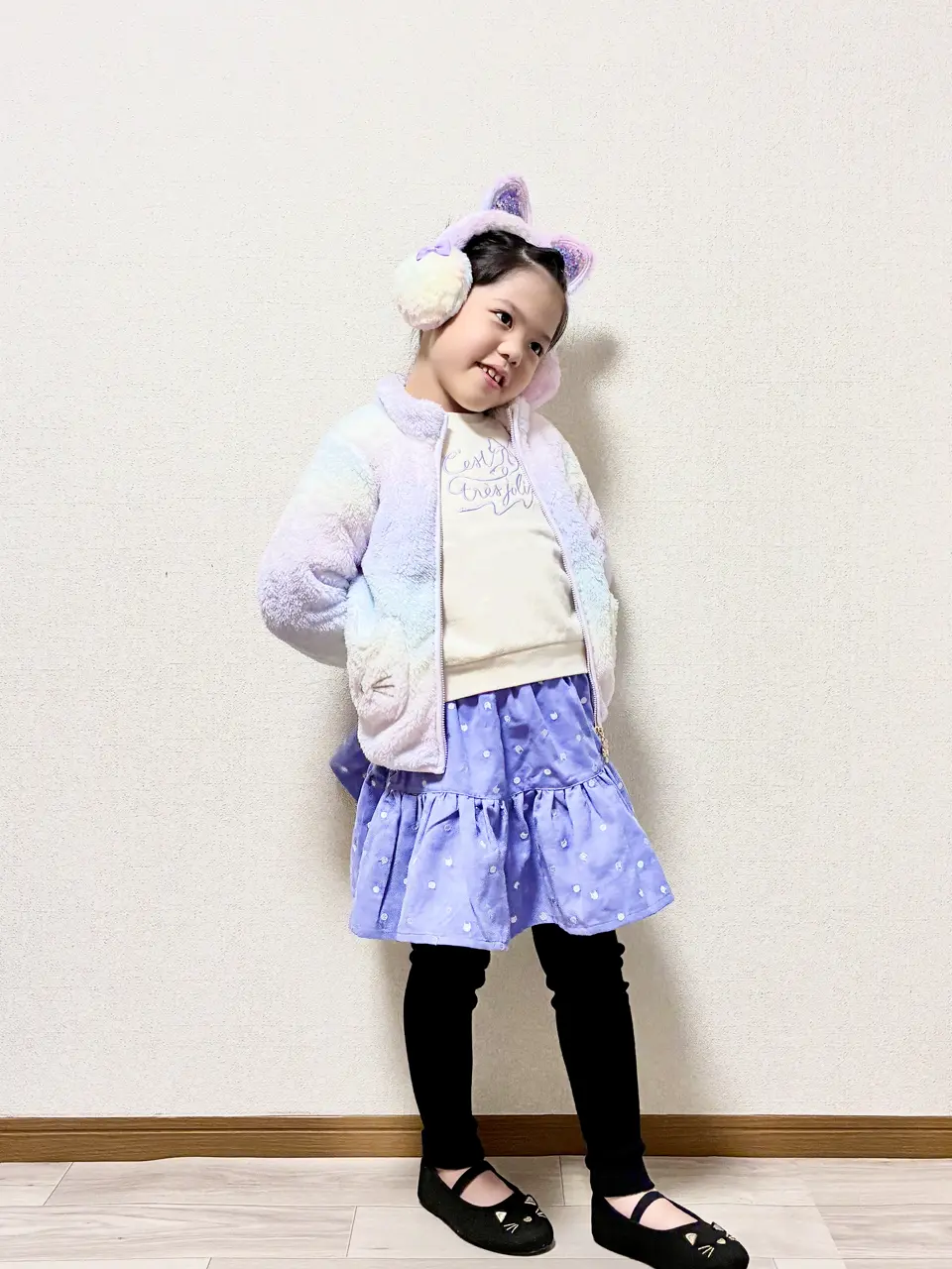 ANY MIKA コーディネート画像