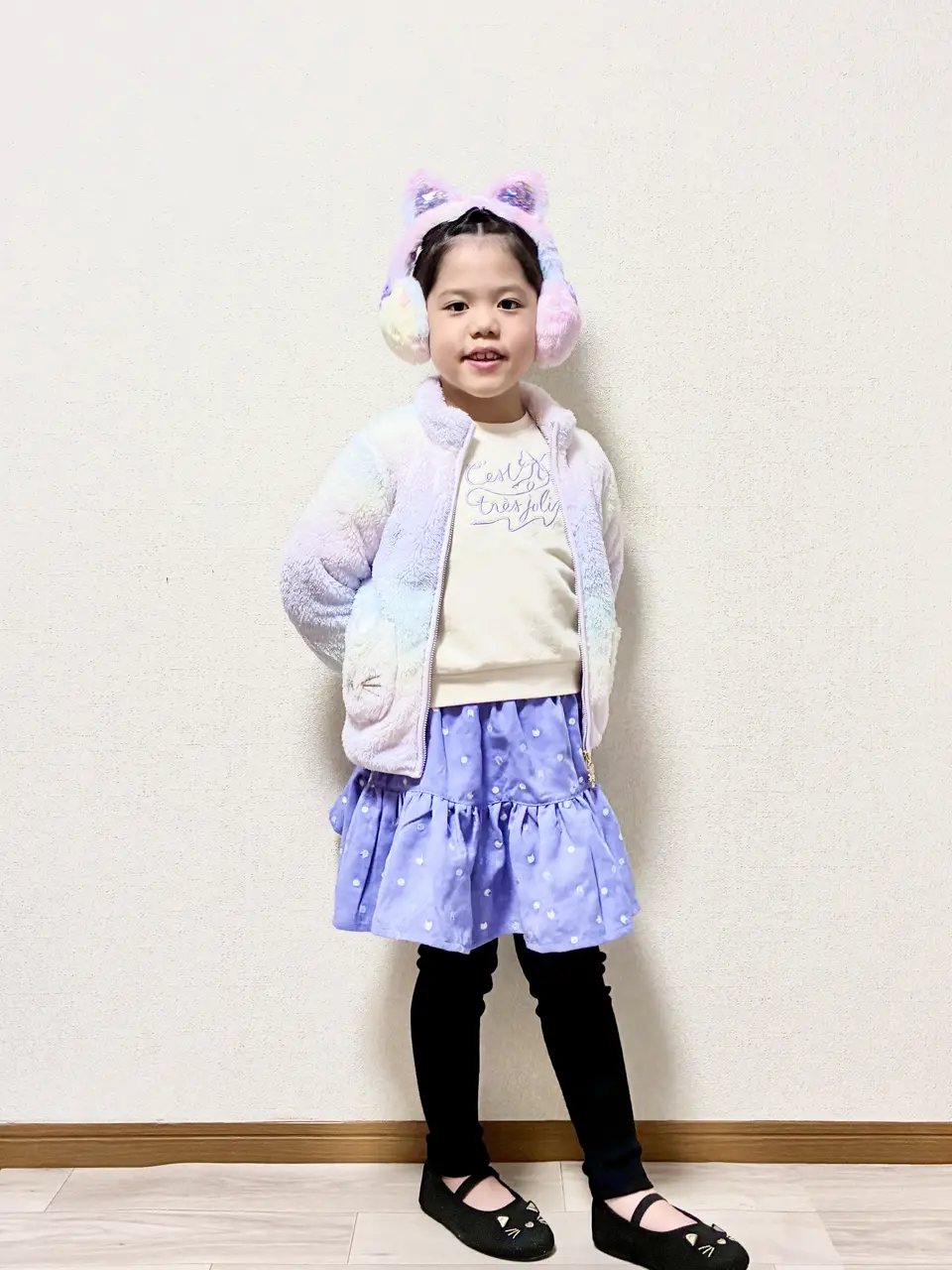 ANY MIKA コーディネート画像