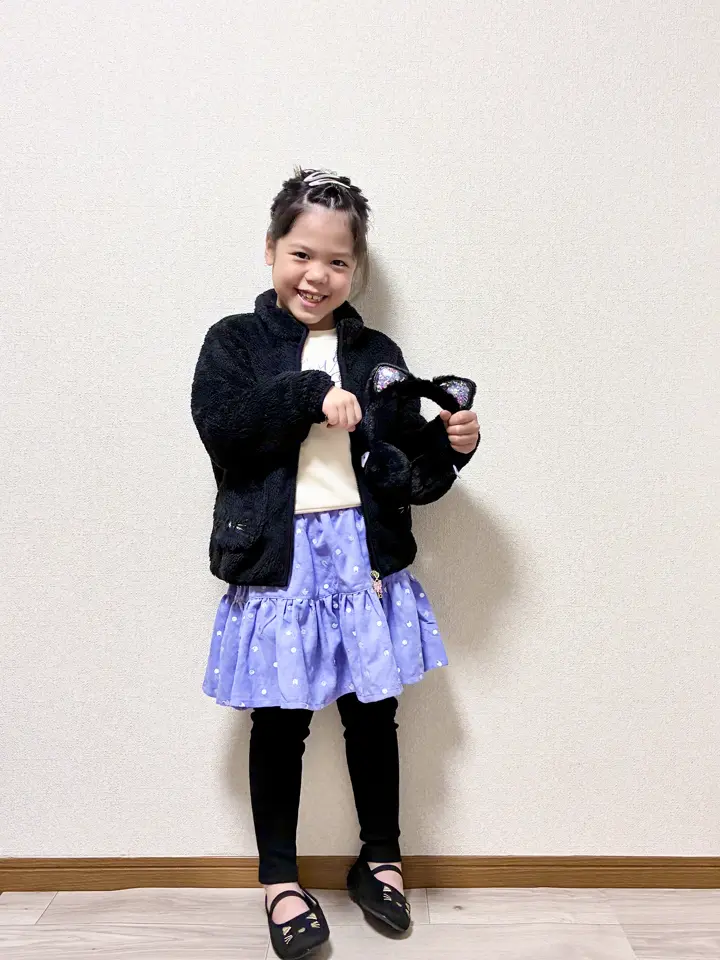 ANY MIKA コーディネート画像