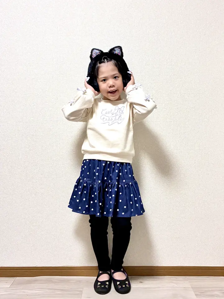 ANY MIKA コーディネート画像