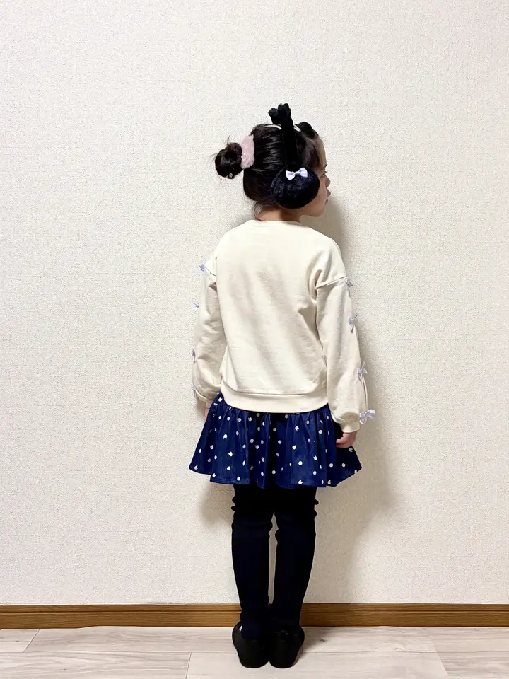 ANY MIKA コーディネート画像