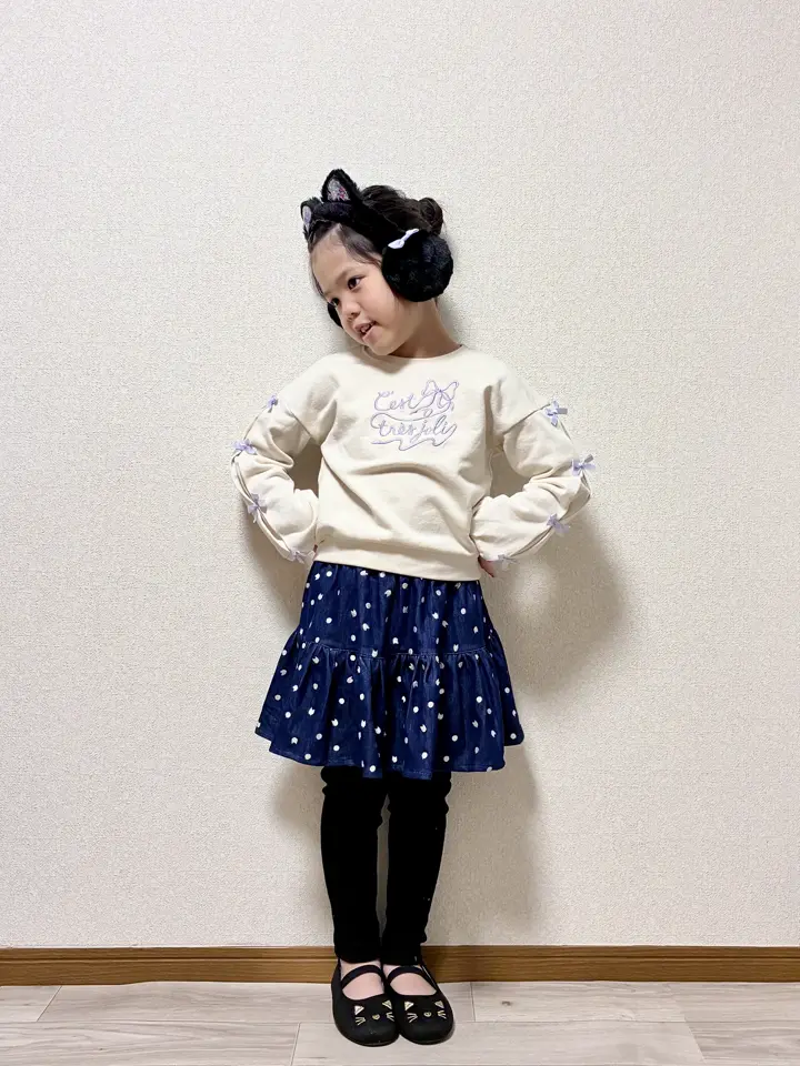 ANY MIKA コーディネート画像