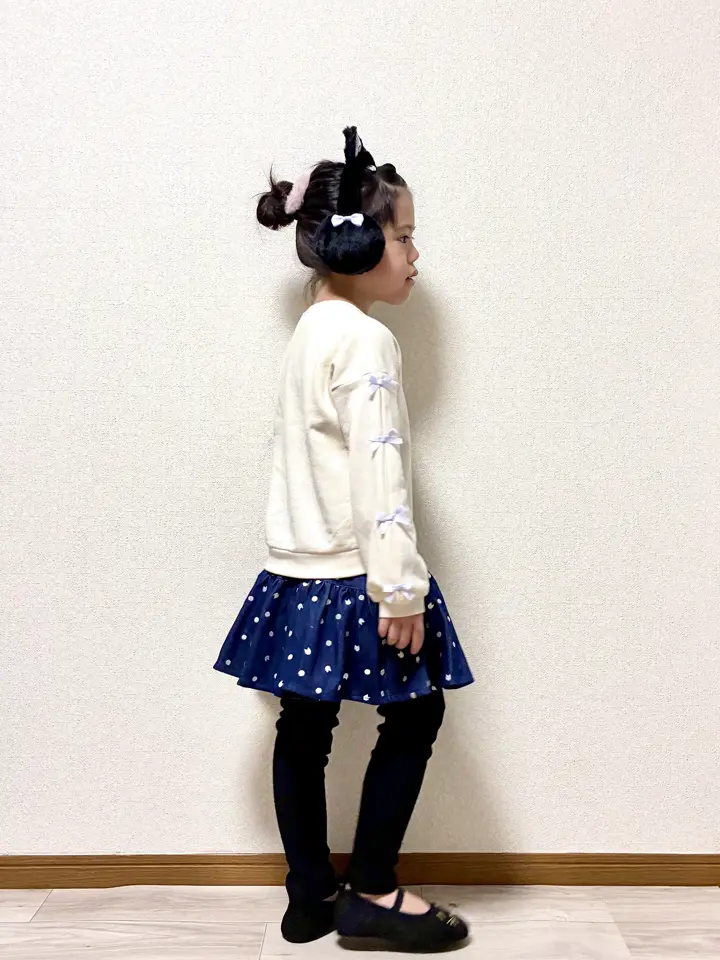 ANY MIKA コーディネート画像