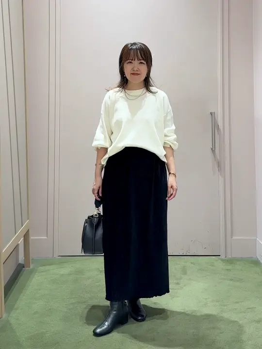 ANY フジコ コーディネート画像