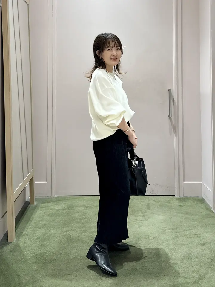 ANY フジコ コーディネート画像