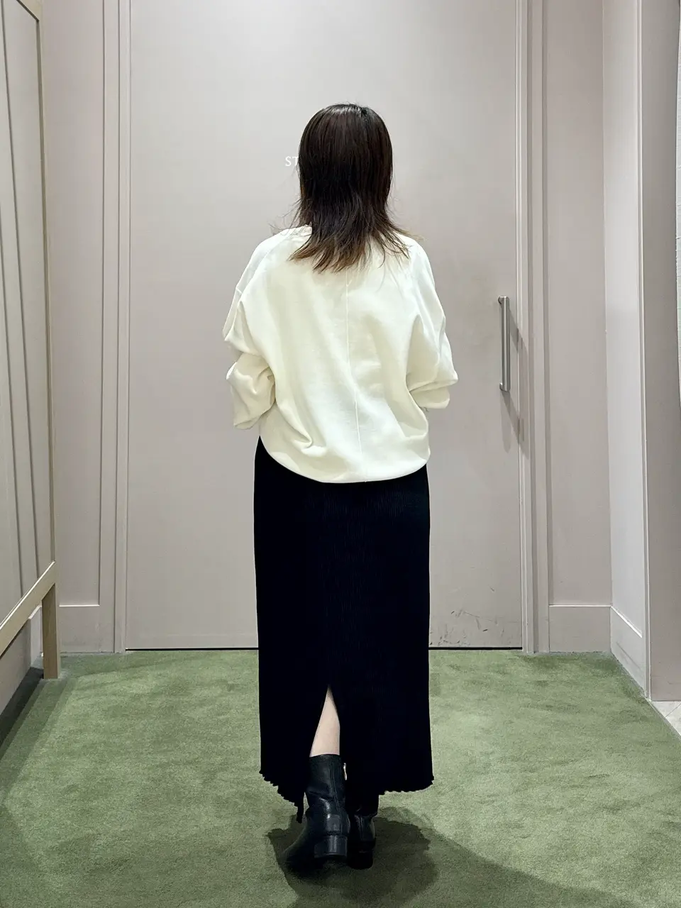 ANY フジコ コーディネート画像