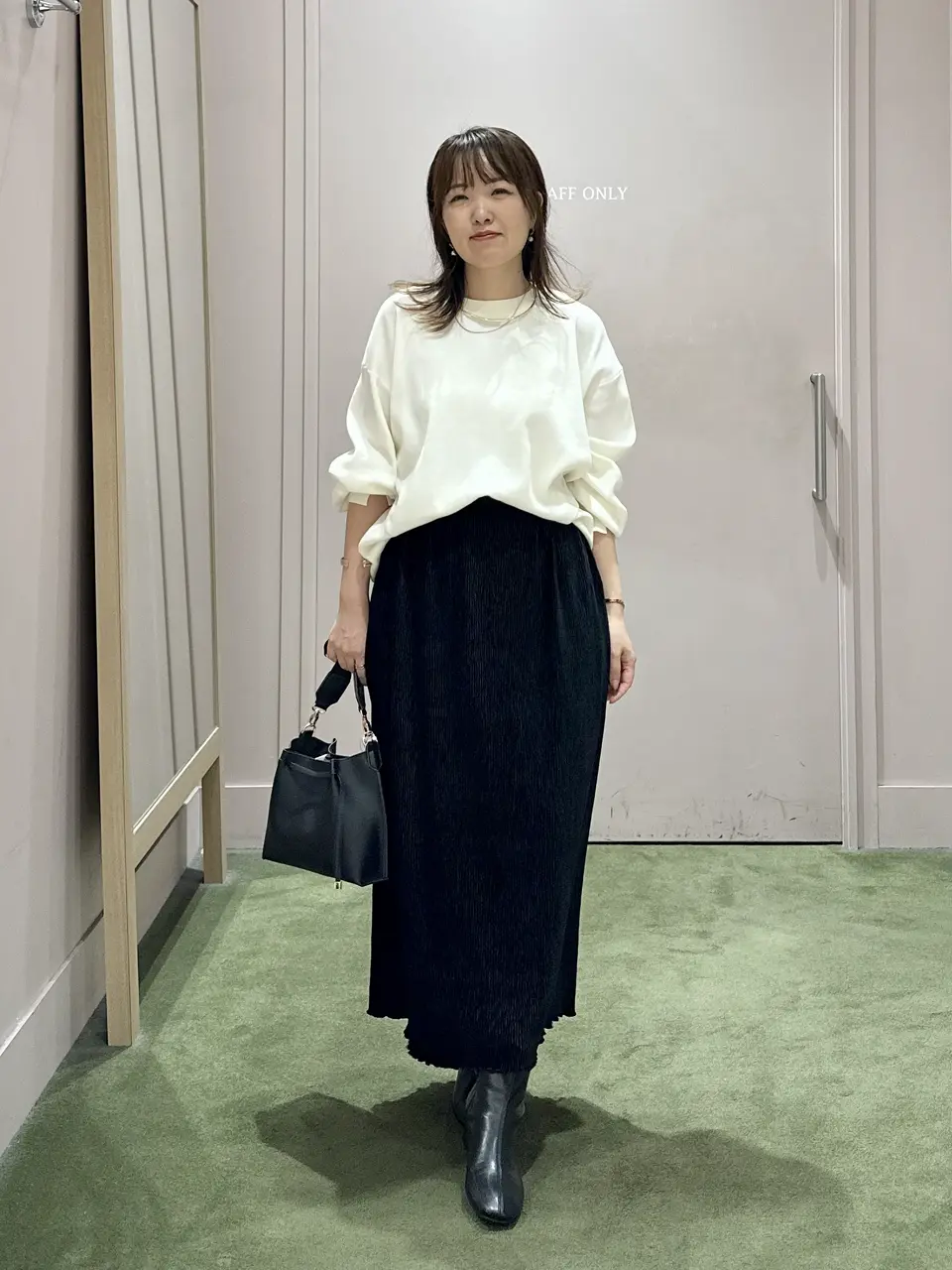 ANY フジコ コーディネート画像