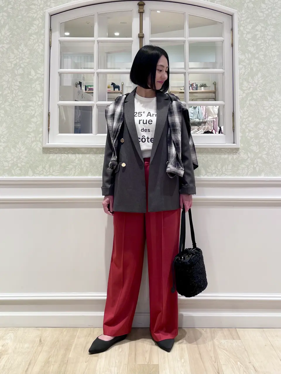 ANY MIKA コーディネート画像