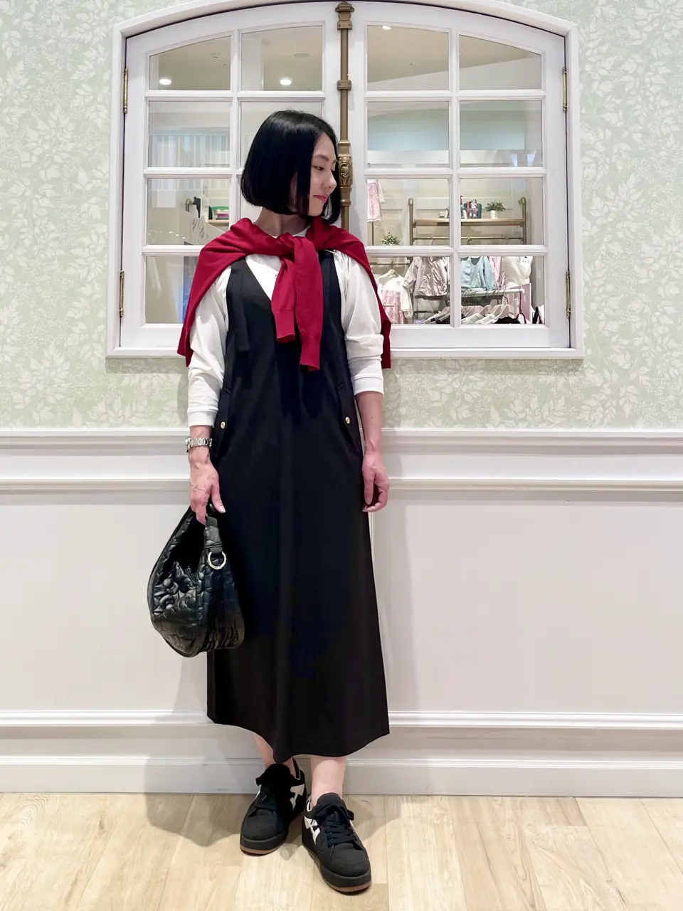 ANY MIKA コーディネート画像