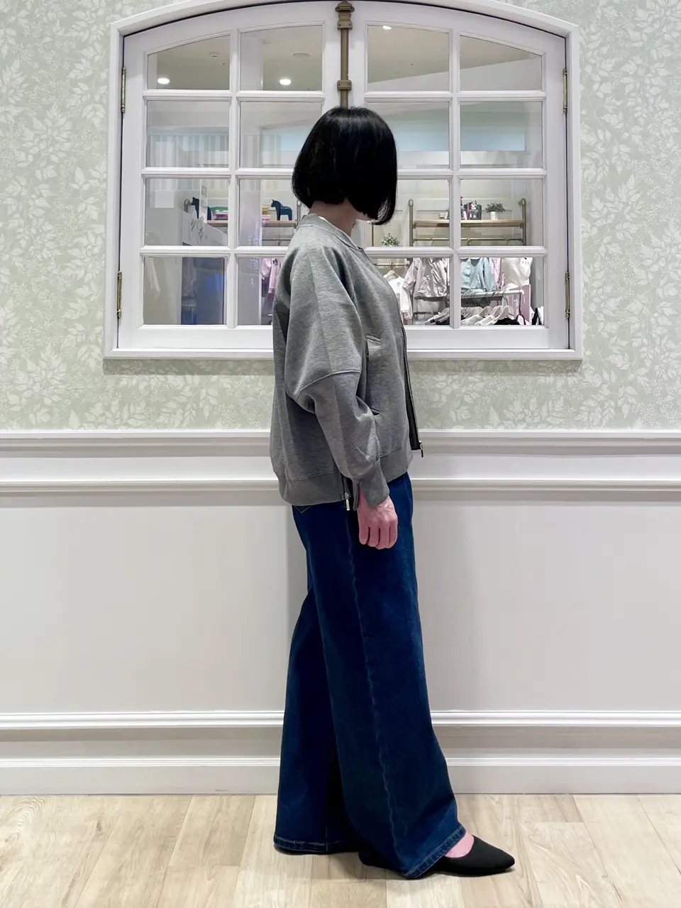 ANY MIKA コーディネート画像