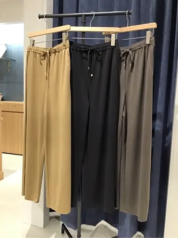 ANY 関 コーディネート画像