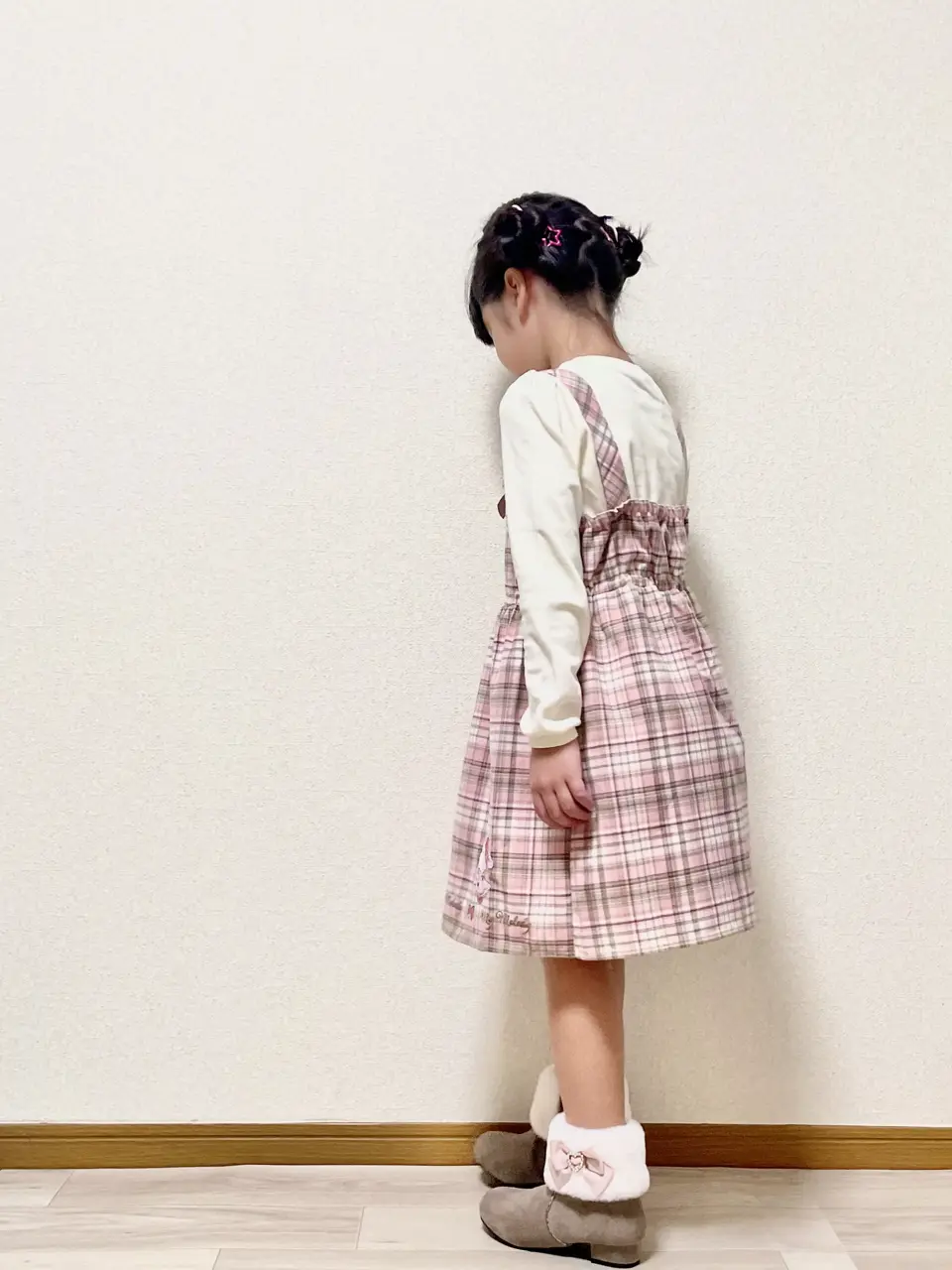 ANY MIKA コーディネート画像