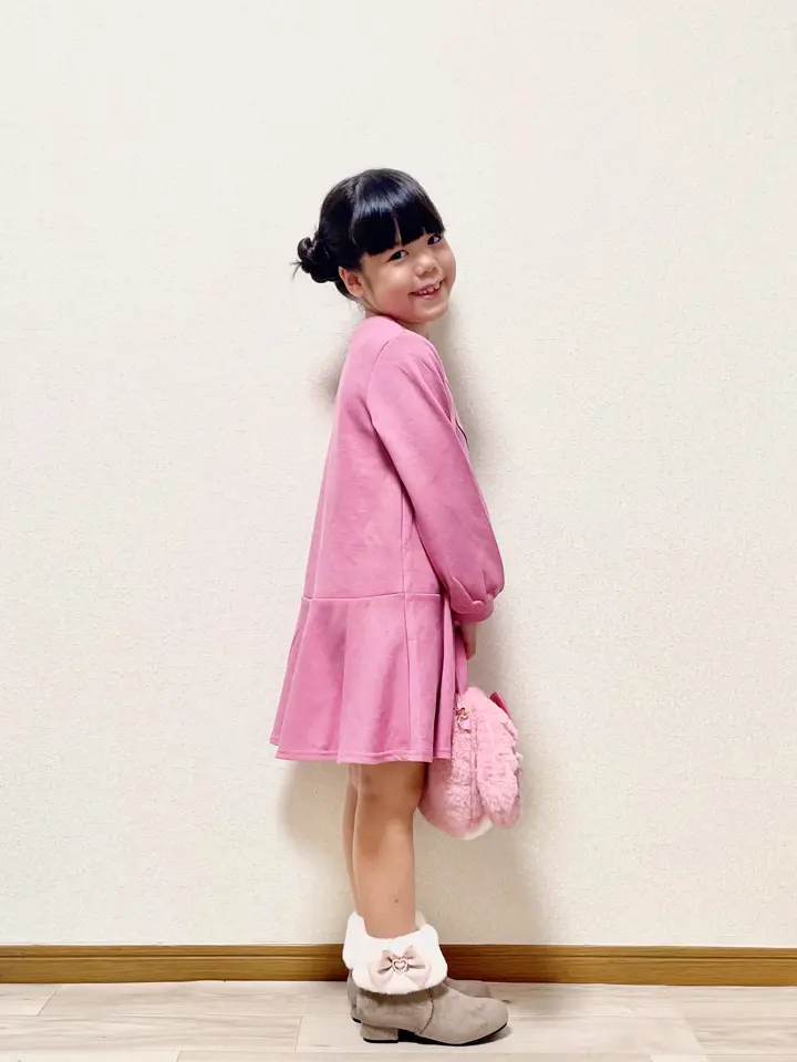 ANY MIKA コーディネート画像