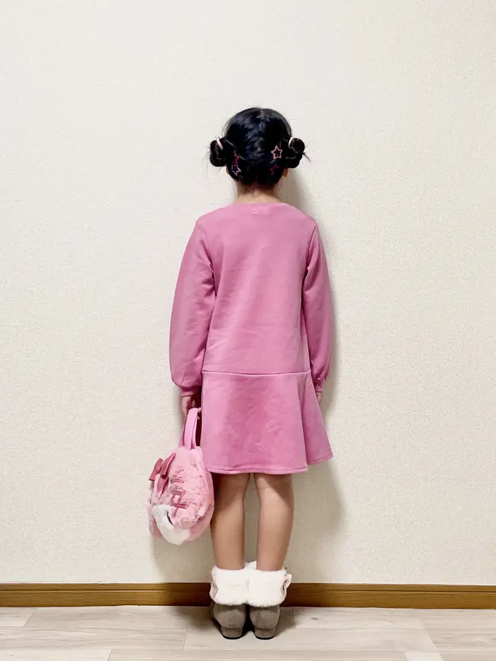 ANY MIKA コーディネート画像