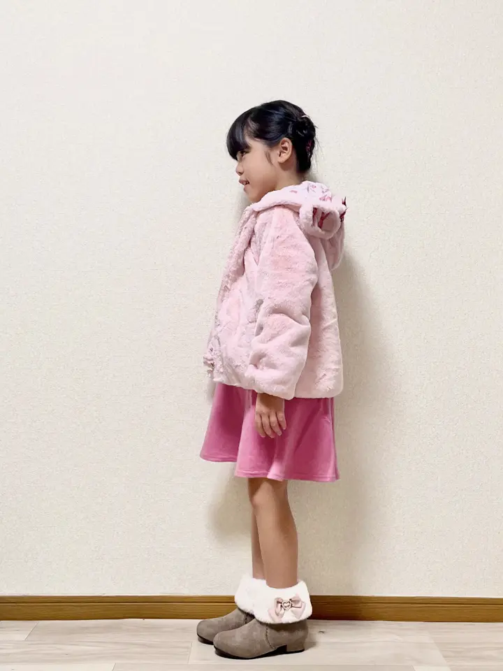 ANY MIKA コーディネート画像