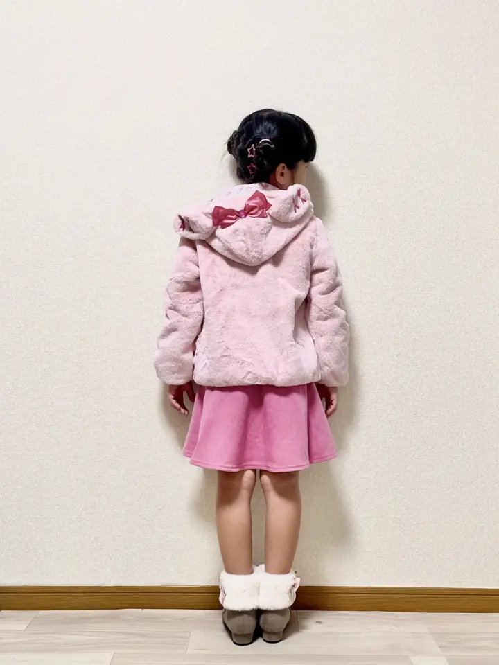 ANY MIKA コーディネート画像