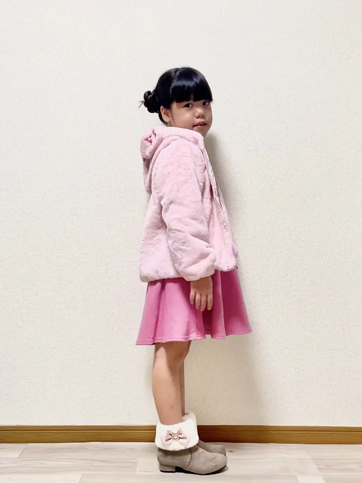 ANY MIKA コーディネート画像