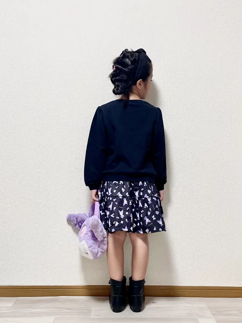 ANY MIKA コーディネート画像