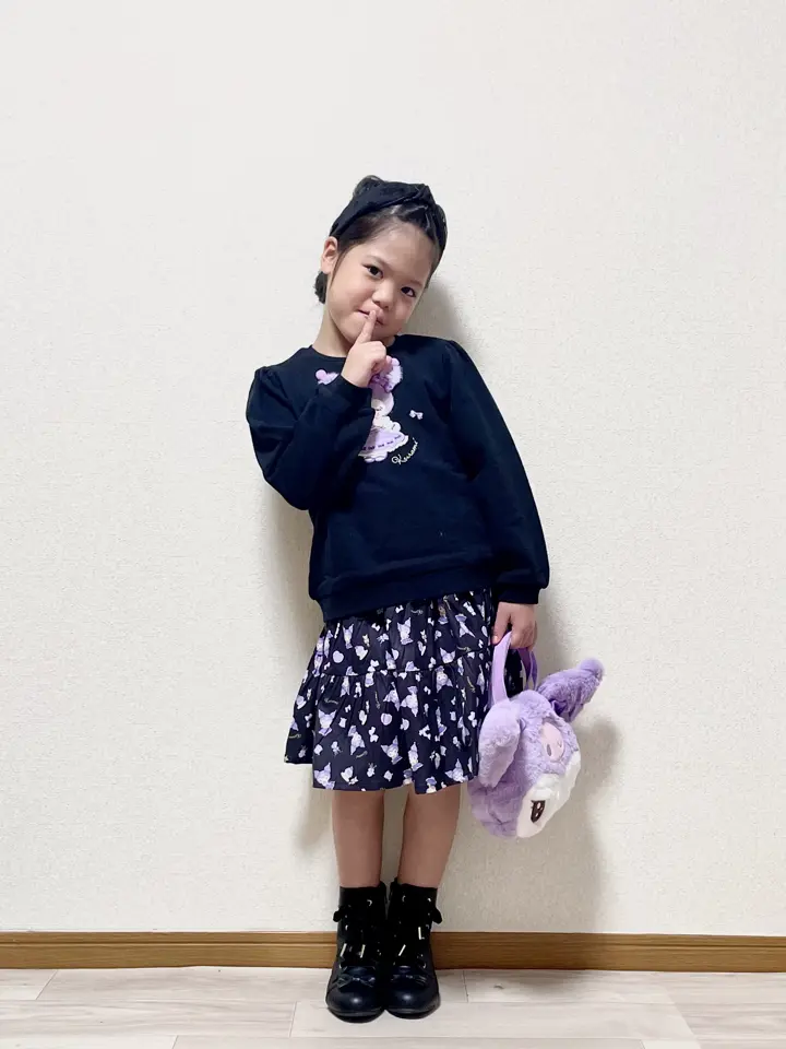 ANY MIKA コーディネート画像