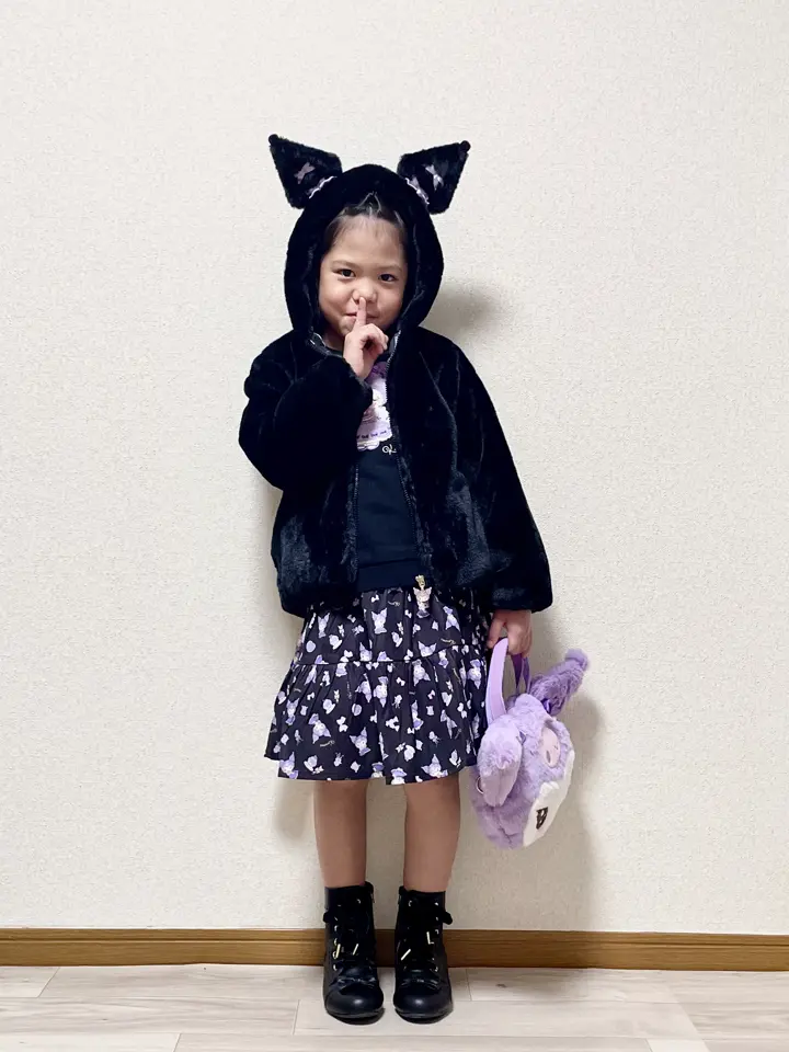 ANY MIKA コーディネート画像