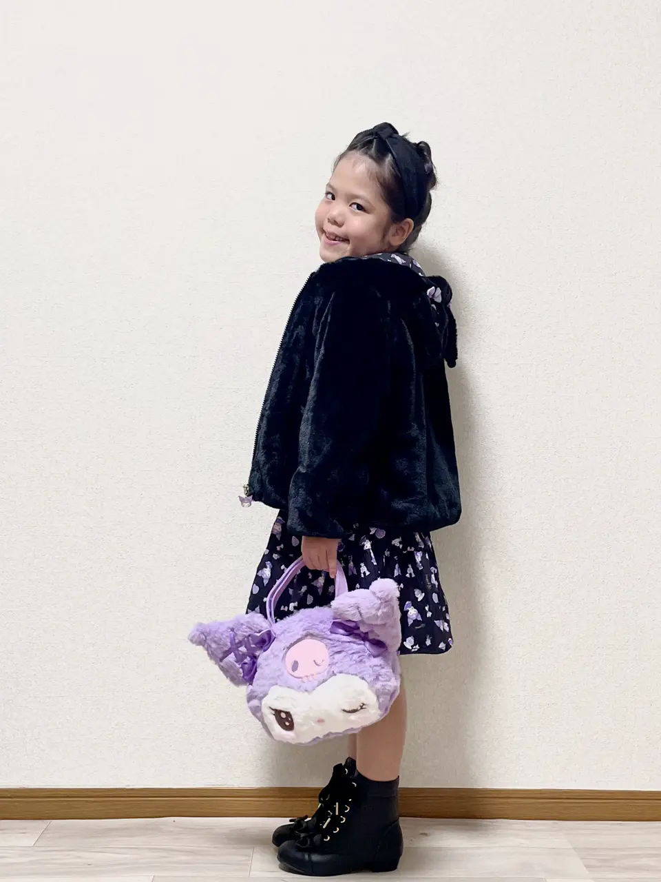 ANY MIKA コーディネート画像