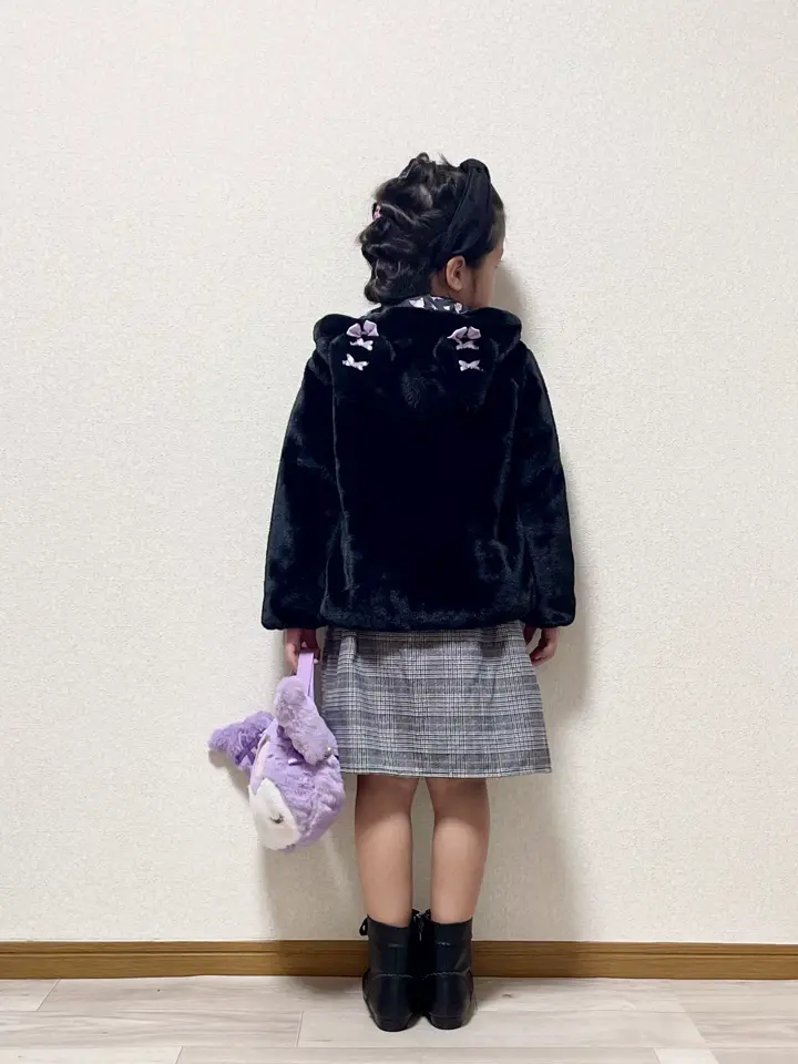 ANY MIKA コーディネート画像