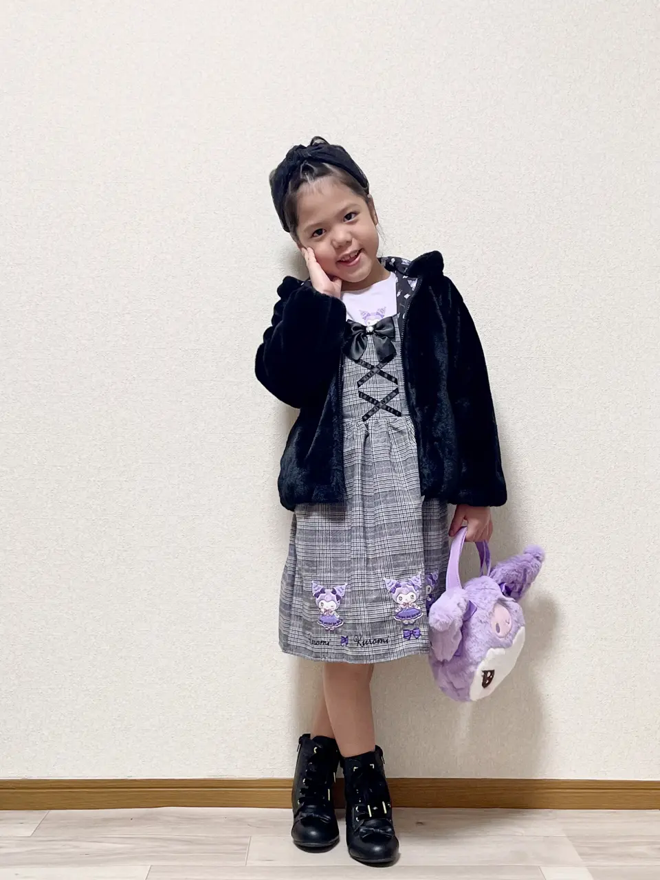 ANY MIKA コーディネート画像