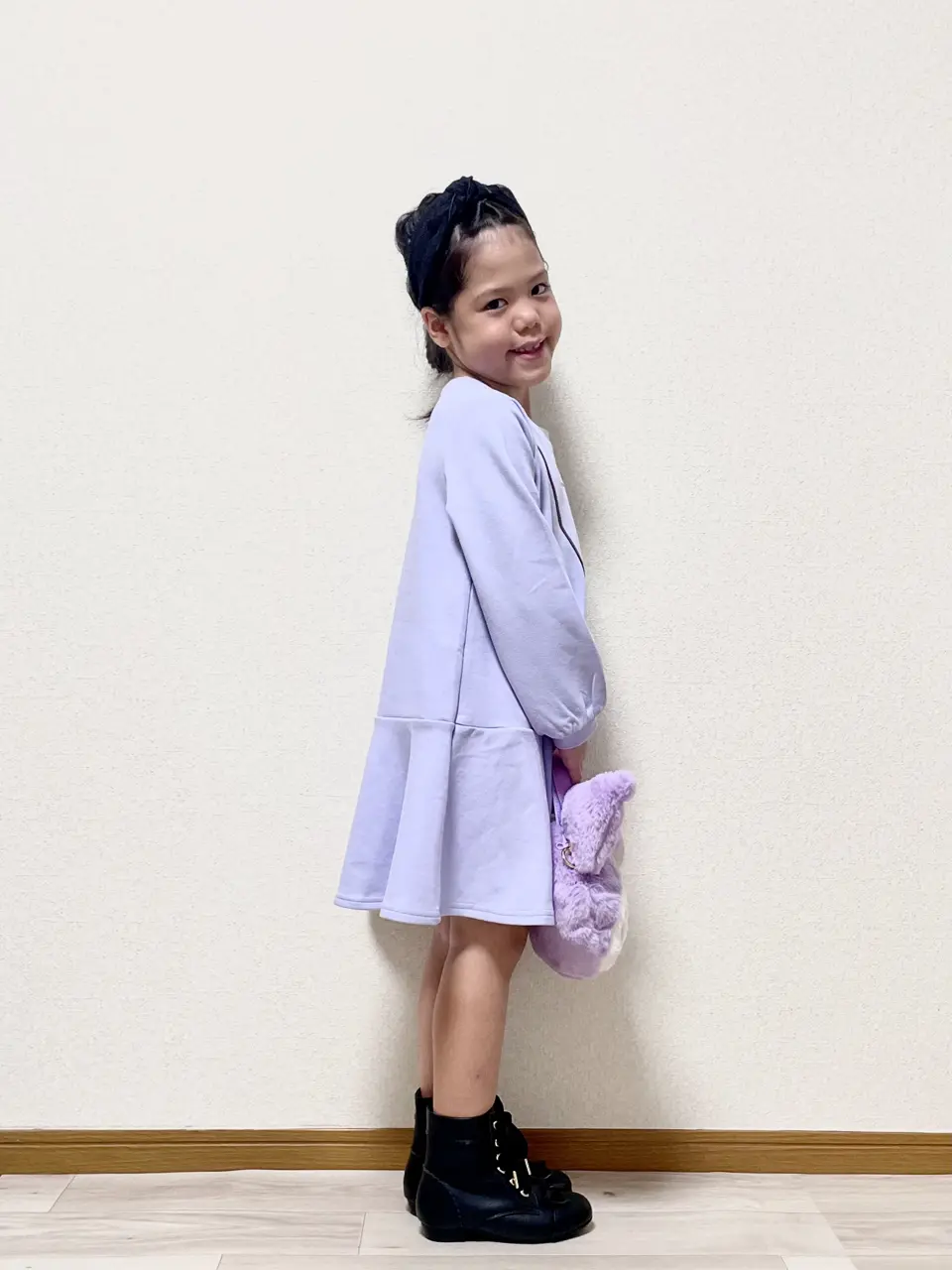 ANY MIKA コーディネート画像