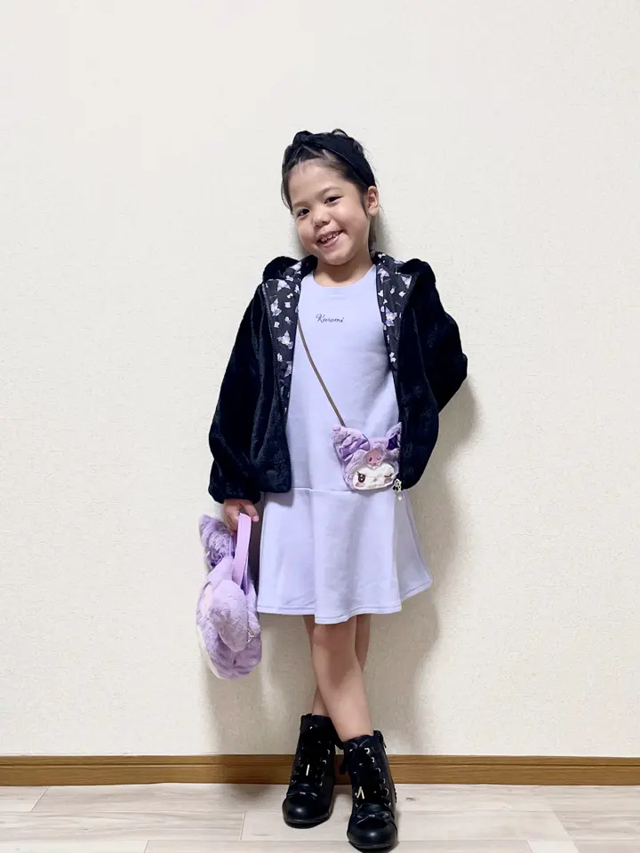 ANY MIKA コーディネート画像