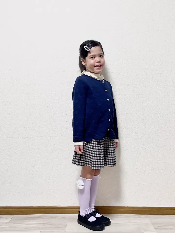 ANY MIKA コーディネート画像