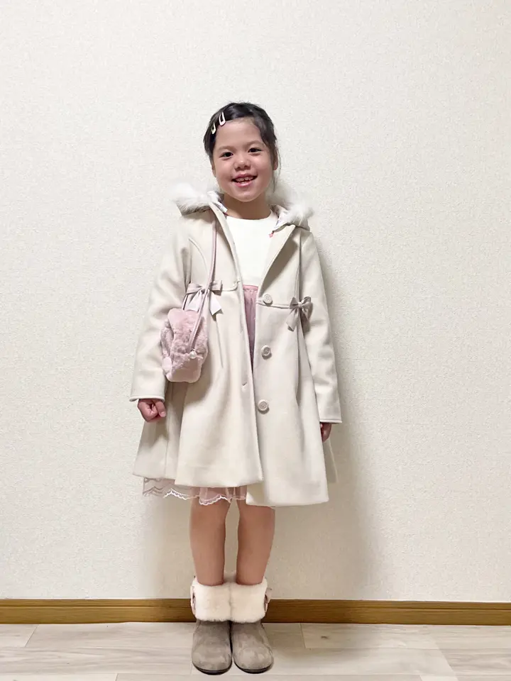 ANY MIKA コーディネート画像