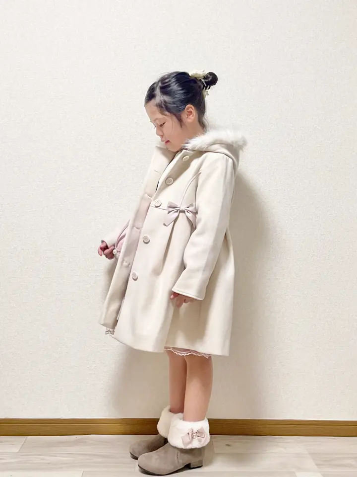 ANY MIKA コーディネート画像