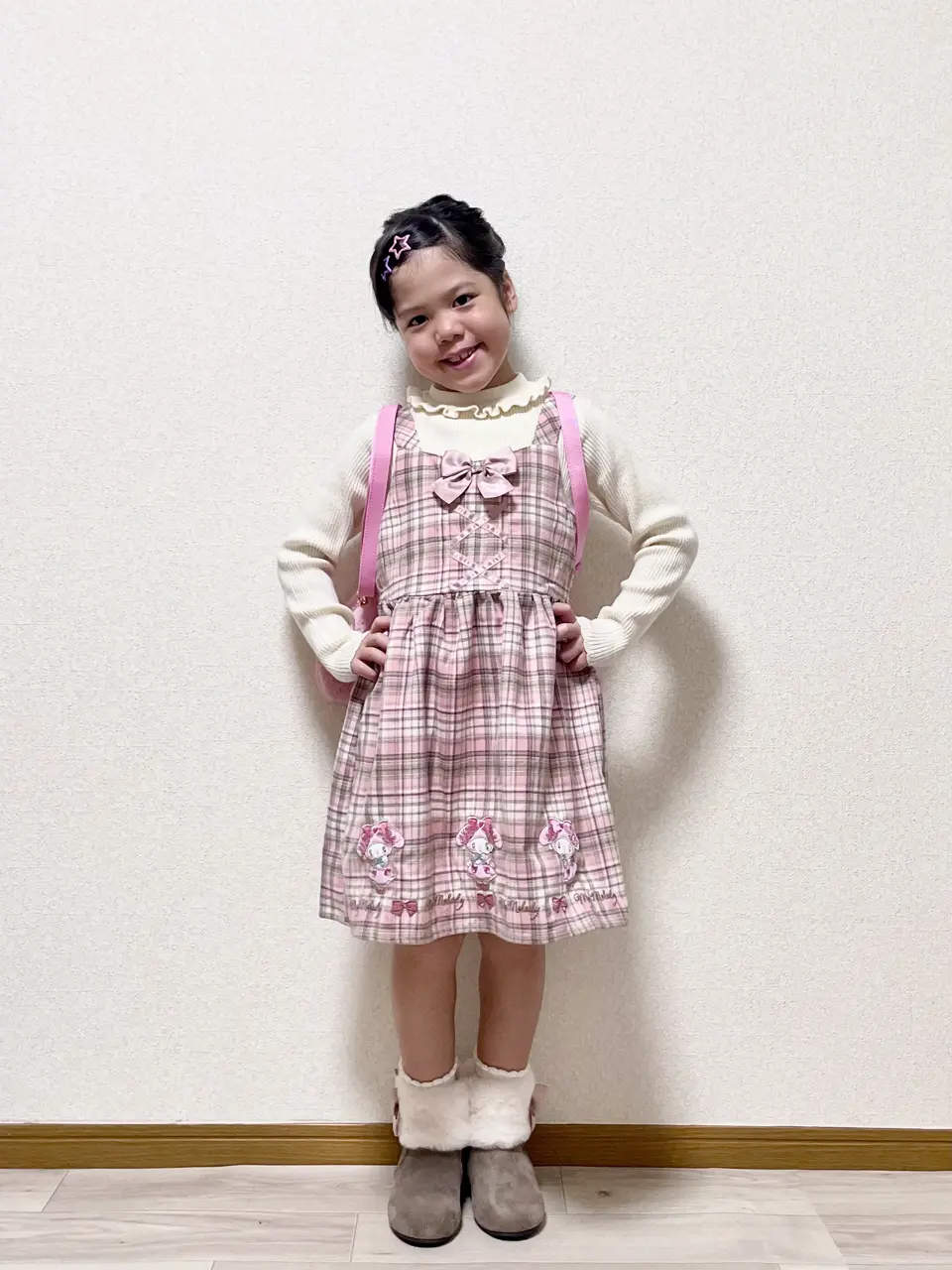 ANY MIKA コーディネート画像