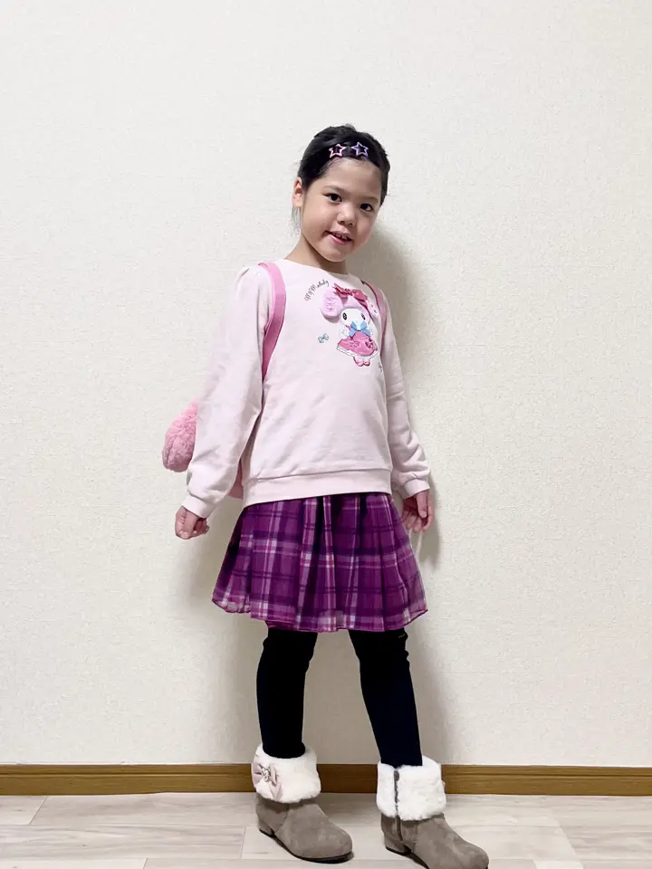 ANY MIKA コーディネート画像